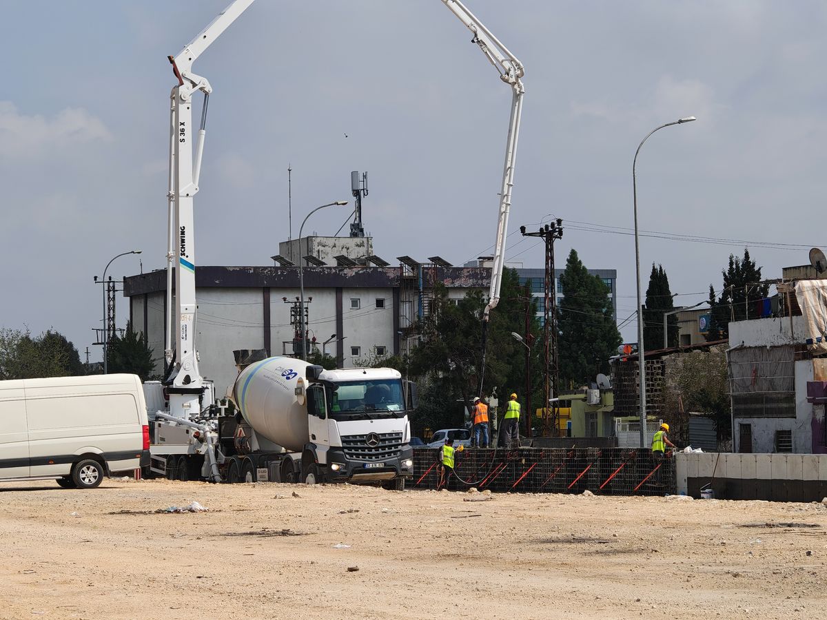 Concrete Mixer / Pump